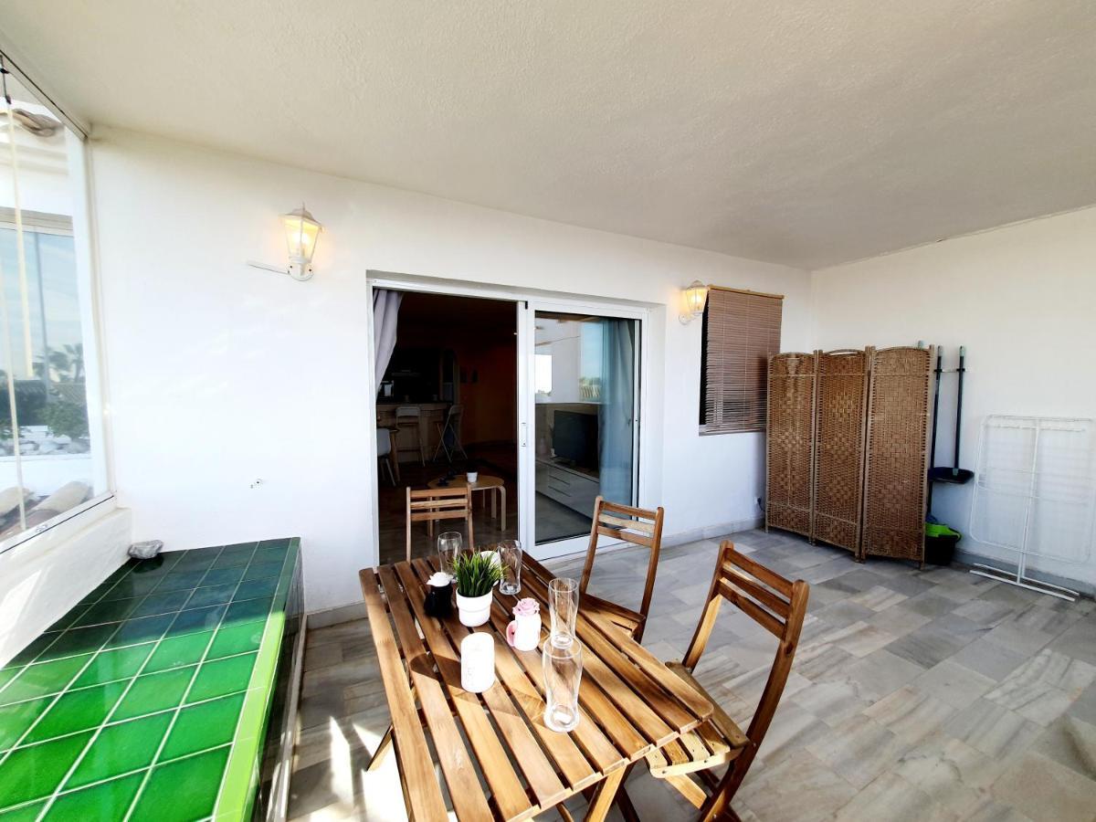 Cozy Apartment On The Beach Sitio de Calahonda Eksteriør billede